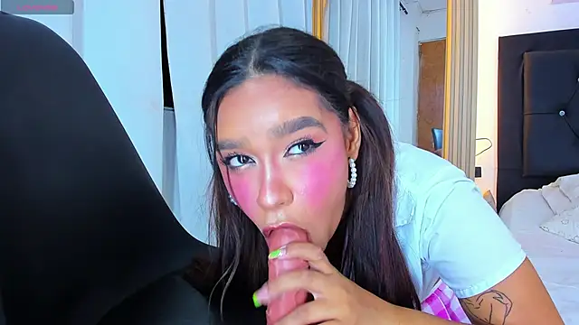 coraline v online show from November 6, 1:42 am