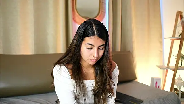 ShelleyMorell online show from November 27, 1:00 pm