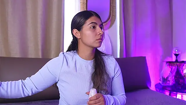 ShelleyMorell online show from October 21, 2:27 pm