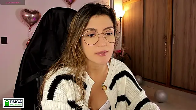 Lilabril online show from April 16, 2:40 pm