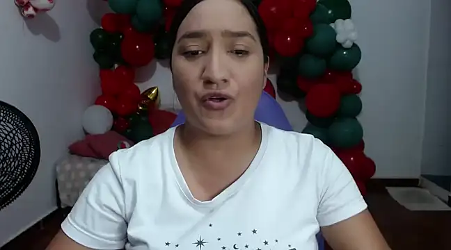 Saracutee1 online show from December 29, 4:07 pm