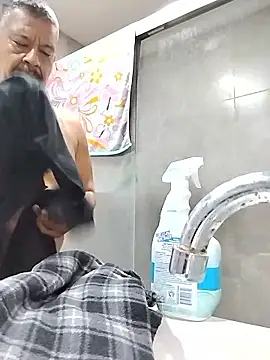 ElMasChingonMX online show from January 18, 7:45 am