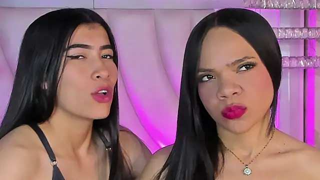 siara and zoe online show from May 28, 1:24 am