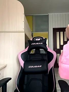 Julietta a online show from November 18, 8:17 am