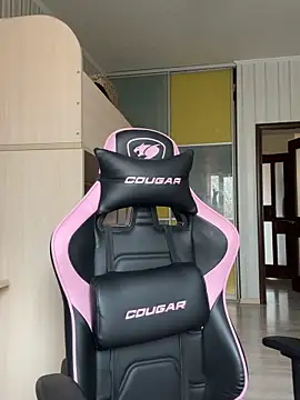 Julietta a online show from November 21, 9:08 am