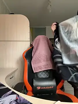 Julietta a online show from December 16, 7:56 am