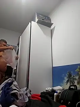 gordito xx online show from November 27, 7:20 am