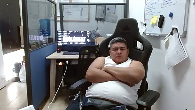 gordito xx online show from March 11, 1:01 pm