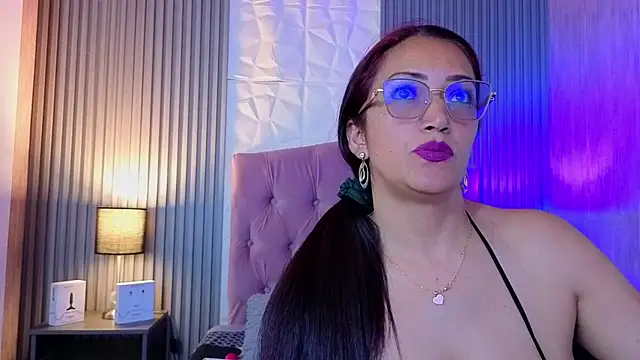 dayana mendoza69 online show from March 25, 9:46 pm