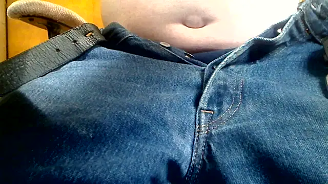 markluvskitty online show from March 9, 12:20 pm