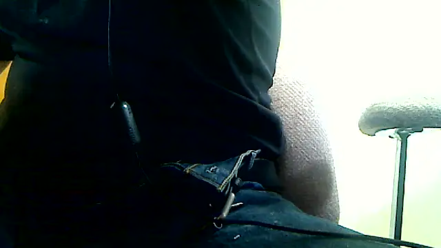 Snapshot of markluvskitty chatting on February 3, 5:07 pm markluvskitty online show from February 3, 5:07 pm