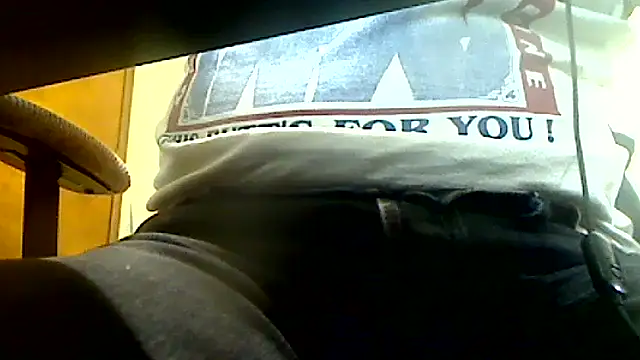 markluvskitty online show from October 9, 6:41 pm