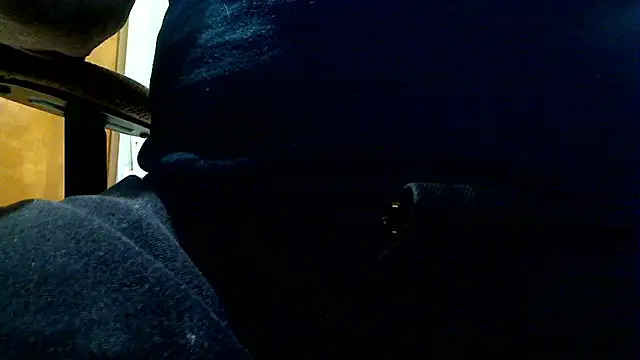 Snapshot of markluvskitty chatting on January 15, 5:49 pm markluvskitty online show from January 15, 5:49 pm