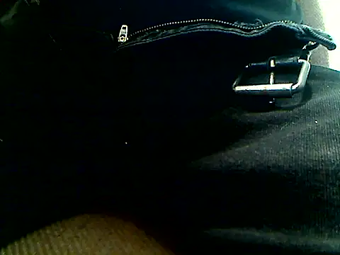 Snapshot of markluvskitty chatting on January 13, 4:33 pm markluvskitty online show from January 13, 4:33 pm