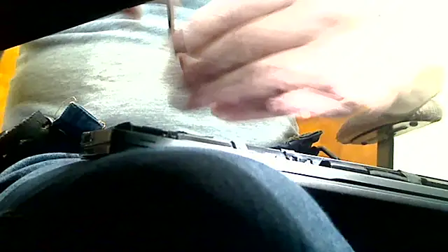 markluvskitty online show from March 11, 2:44 pm