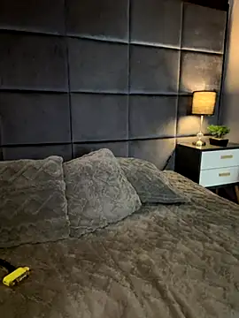 CHERRYY BOMB  online show from November 25, 12:16 pm