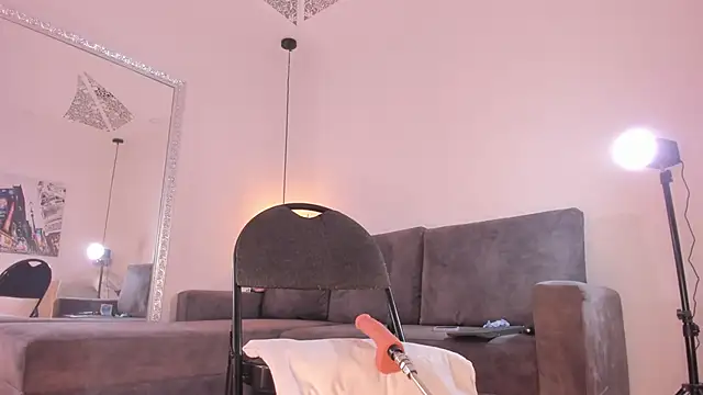 Snapshot of Isabella_francoo chatting on September 21, 11:59 am Isabella francoo online show from September 21, 11:59 am