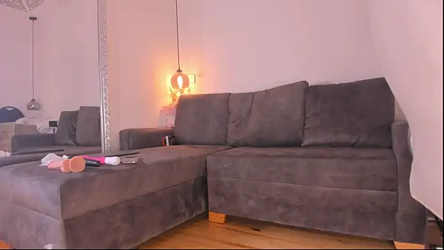 Snapshot of Isabella_francoo chatting on November 7, 4:00 pm Isabella francoo online show from November 7, 4:00 pm