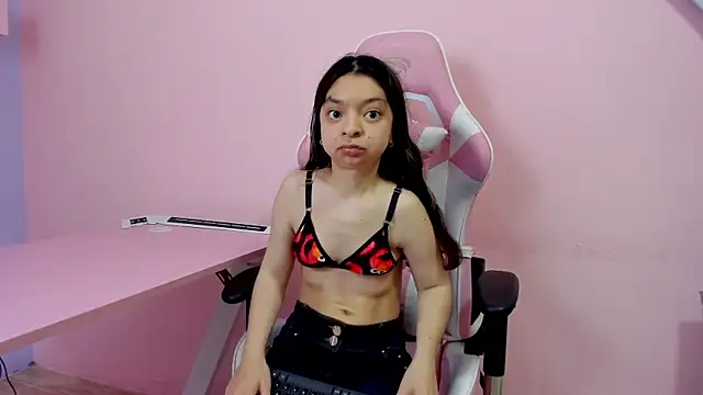 CharlotteMuller online show from December 2, 7:59 pm