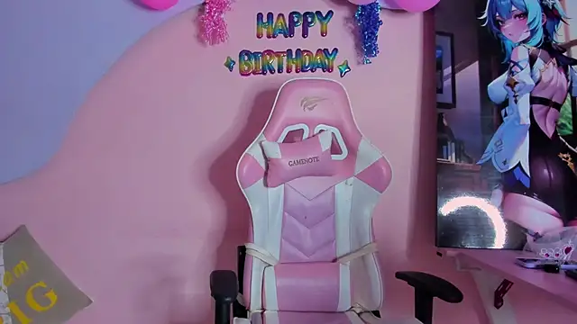 CharlotteMuller online show from March 12, 9:08 pm