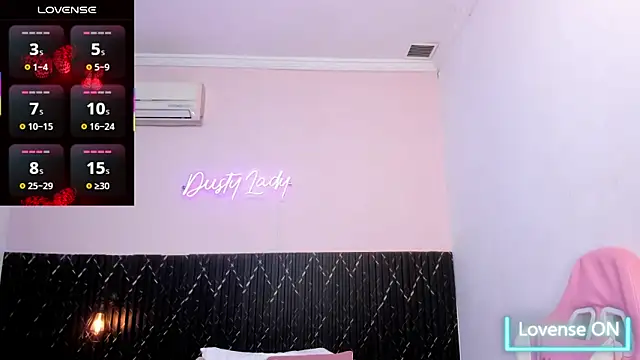 Snapshot of chanel_brunette chatting on September 15, 6:41 pm chanel brunette online show from September 15, 6:41 pm