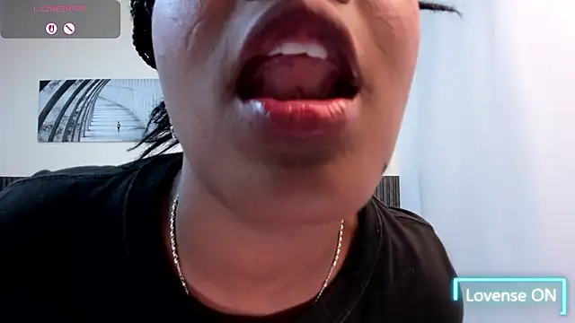 chanel brunette online show from January 13, 6:45 pm