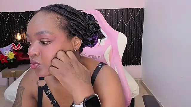 chanel brunette online show from March 23, 12:27 pm