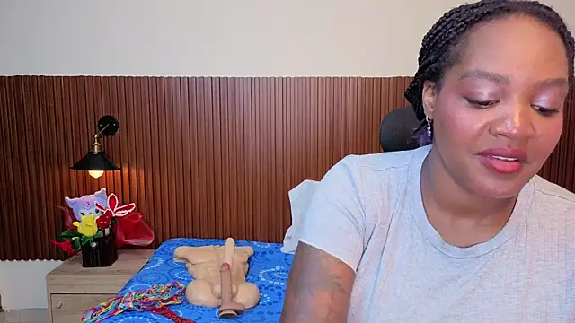 chanel brunette online show from April 5, 6:25 pm