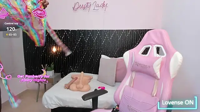 chanel brunette online show from February 3, 12:54 pm