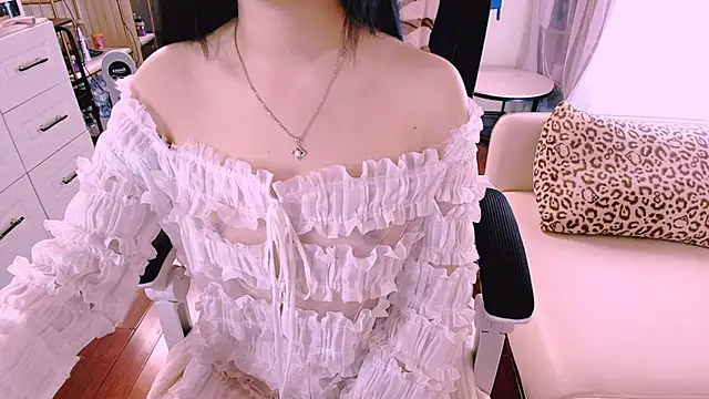 Lee Mi online show from March 10, 12:42 pm