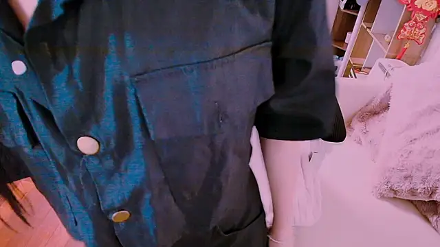 Lee Mi online show from February 15, 4:39 pm