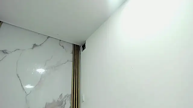 Biiancacox online show from November 28, 2:34 am