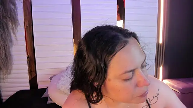 Biiancacox online show from October 19, 2:36 am