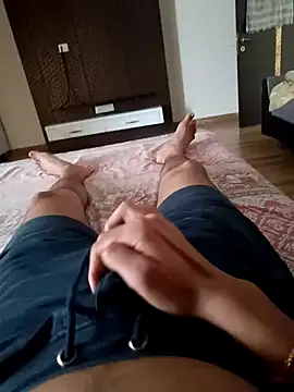 HeftyTheory7 online show from February 25, 3:29 am