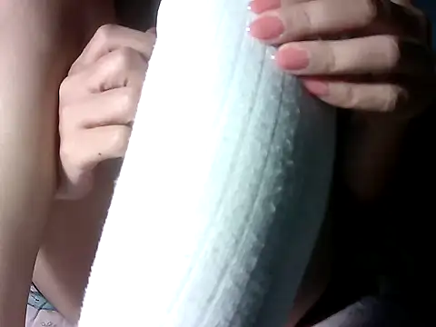 NgocYen2K online show from November 3, 5:01 am