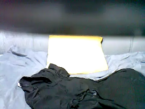 cutey-smile online show from February 20, 9:31 pm