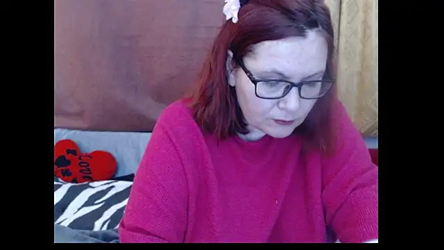 PlayfullMature online show from April 9, 7:58 am