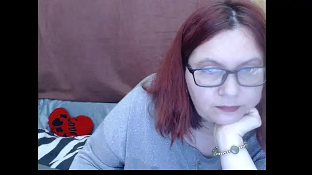 PlayfullMature online show from April 15, 7:40 pm