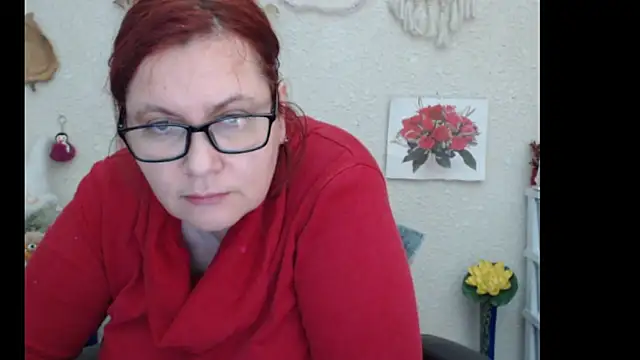Snapshot of PlayfullMature chatting on September 30, 1:06 pm PlayfullMature online show from September 30, 1:06 pm