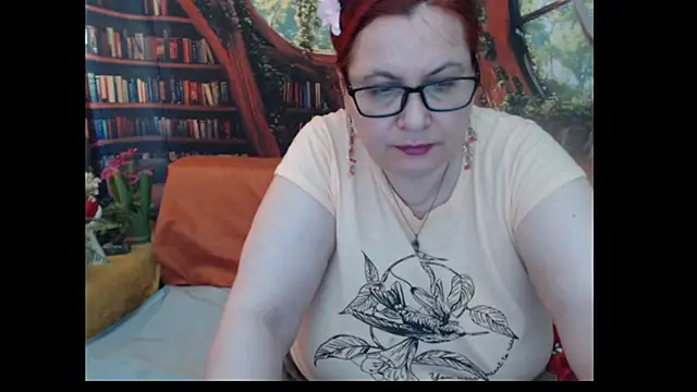 Snapshot of PlayfullMature chatting on June 27, 9:04 am PlayfullMature online show from June 27, 9:04 am