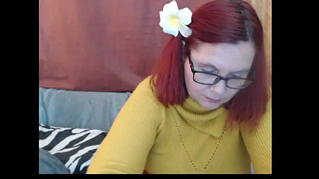 PlayfullMature online show from April 5, 9:49 am