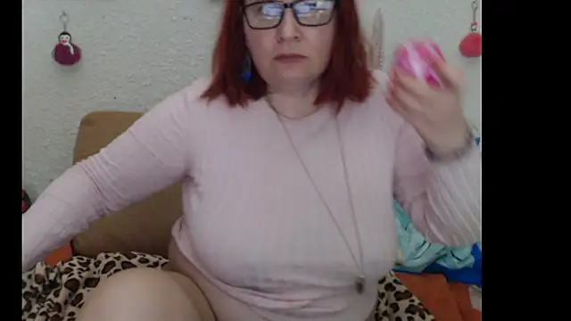 PlayfullMature online show from November 8, 10:30 am