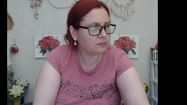 Snapshot of PlayfullMature chatting on September 23, 10:39 pm PlayfullMature online show from September 23, 10:39 pm
