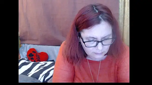 PlayfullMature online show from April 16, 8:37 am