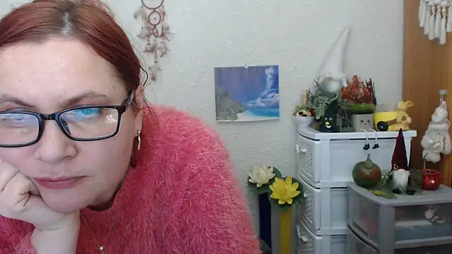 Snapshot of PlayfullMature chatting on March 21, 1:23 pm PlayfullMature online show from March 21, 1:23 pm