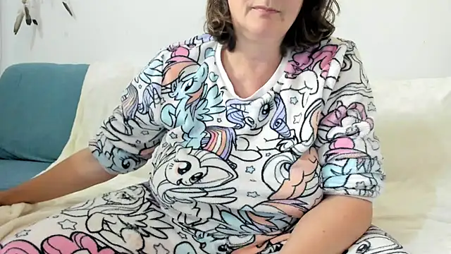 IsraeliMilf online show from April 19, 9:43 am