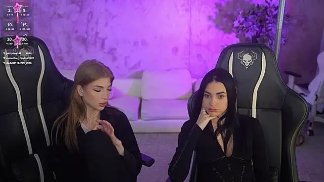 Tina Breeze online show from November 28, 8:03 am