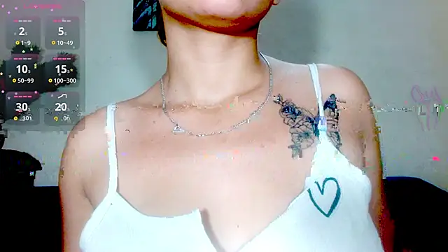 Eva Hoot online show from March 21, 12:09 pm