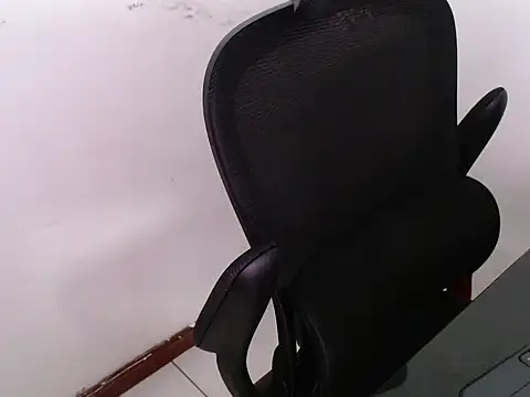 TopDaddy23 online show from April 3, 2:01 pm