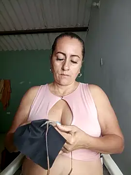 deisy summers47x online show from September 27, 12:11 pm